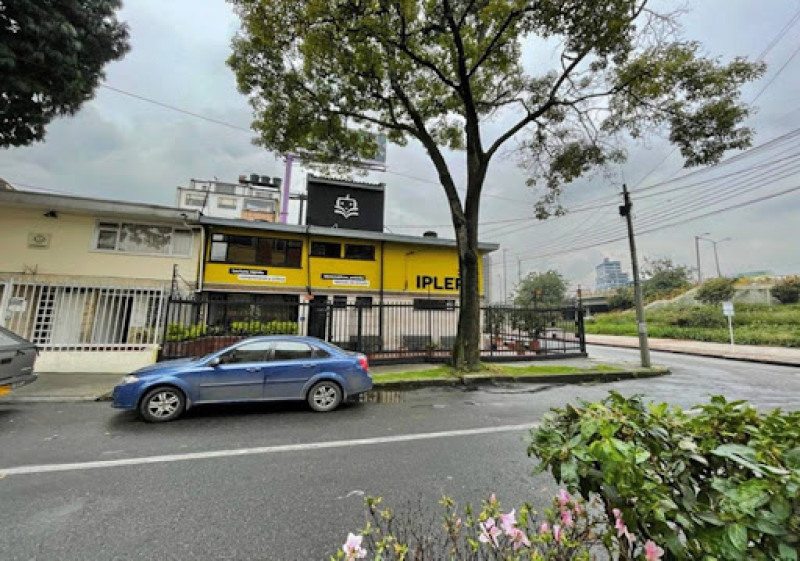 Comercial (Casa Para Comercio) En Arriendo - La Soledad, Bogotá