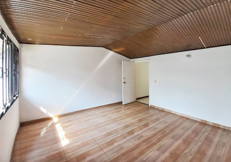 Casa En Venta - Normandía, Bogotá