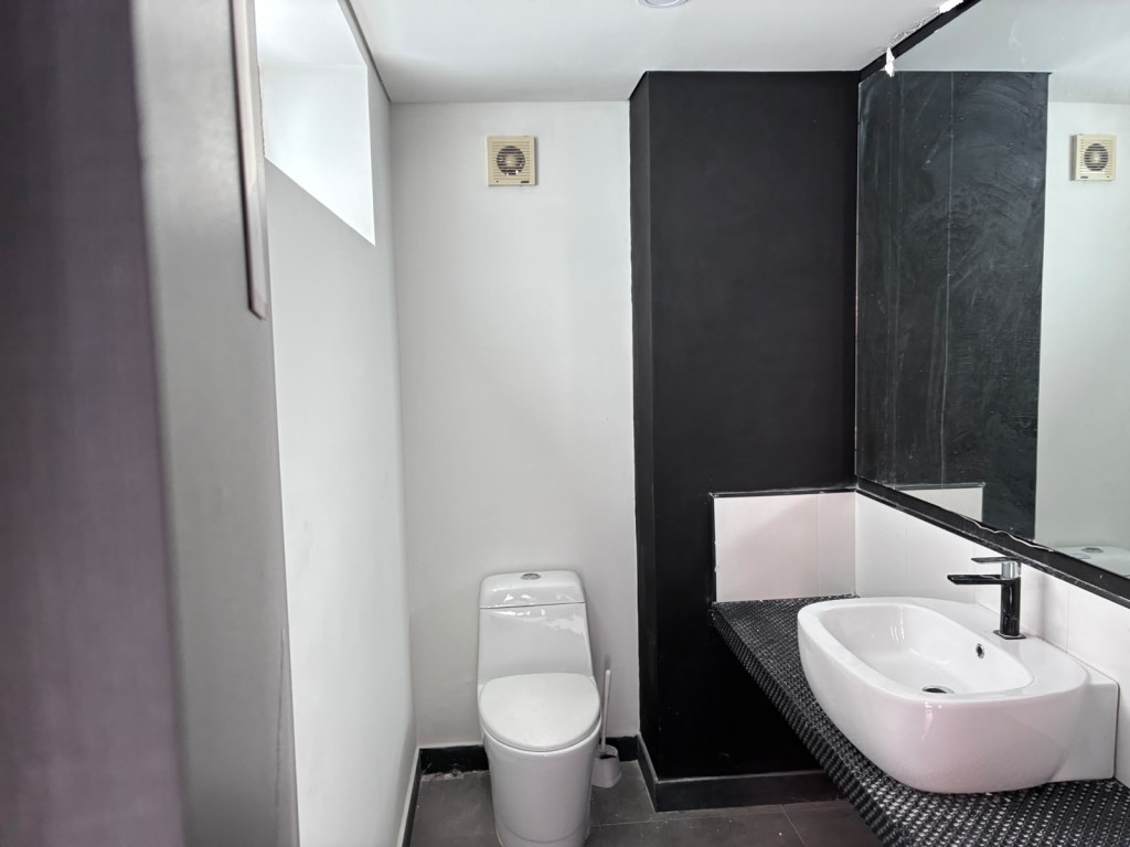 Edificio en arriendo en Santa Ana Occidental, Bogotá, 921 m² · foto 10 de 24