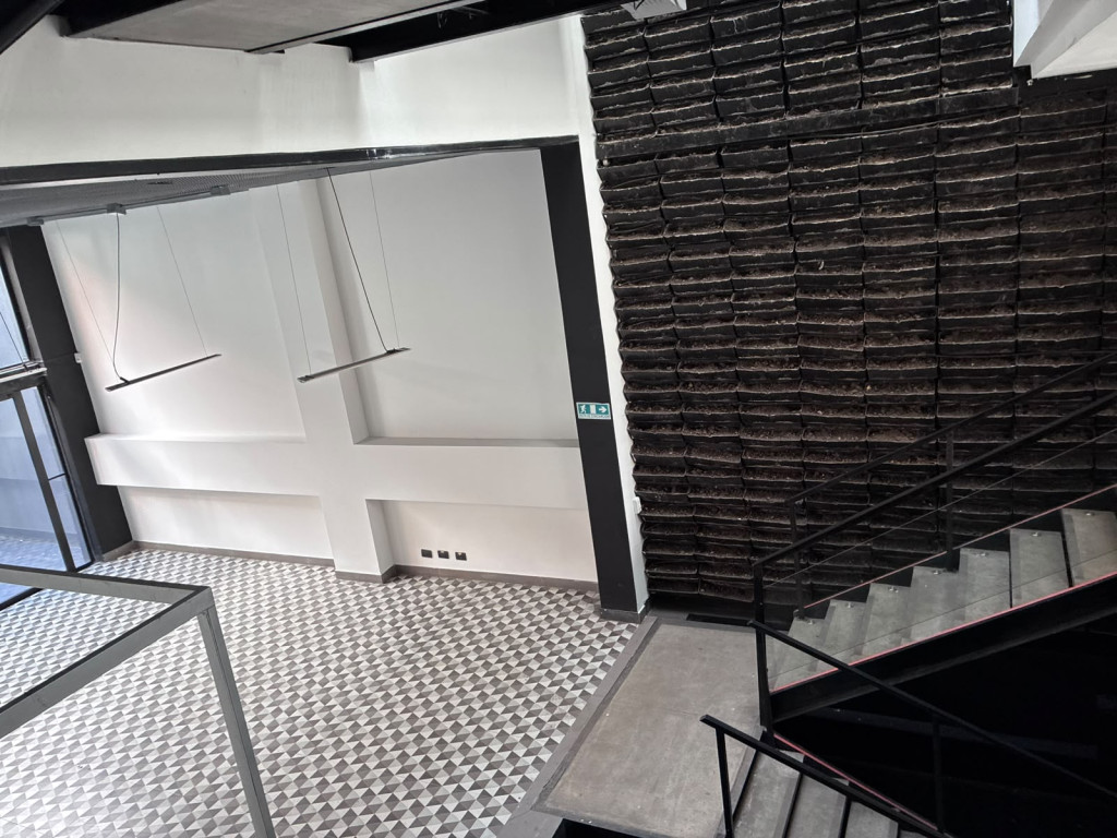 Edificio en arriendo en Santa Ana Occidental, Bogotá, 921 m² · foto 16 de 24
