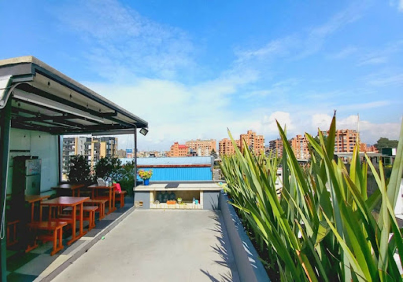 Edificio En Arriendo - Santa Ana Occidental, Bogotá