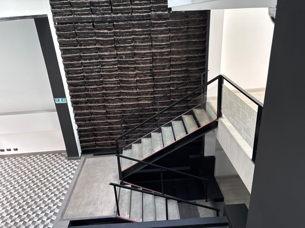 Edificio en arriendo en Santa Ana Occidental, Bogotá, 921 m² · foto 8 de 24
