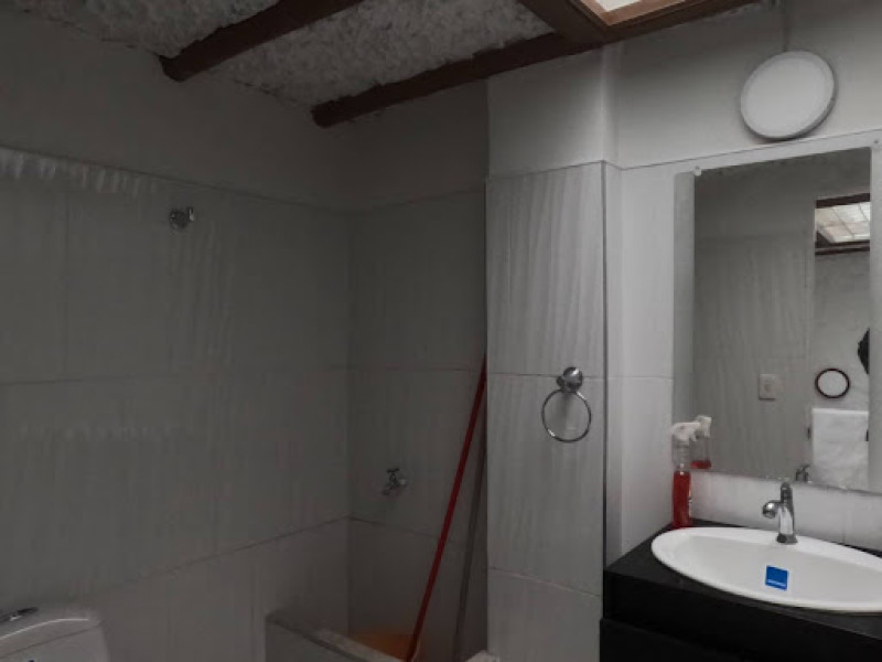 Local En Arriendo - Santa Barbara Oriental, Bogotá