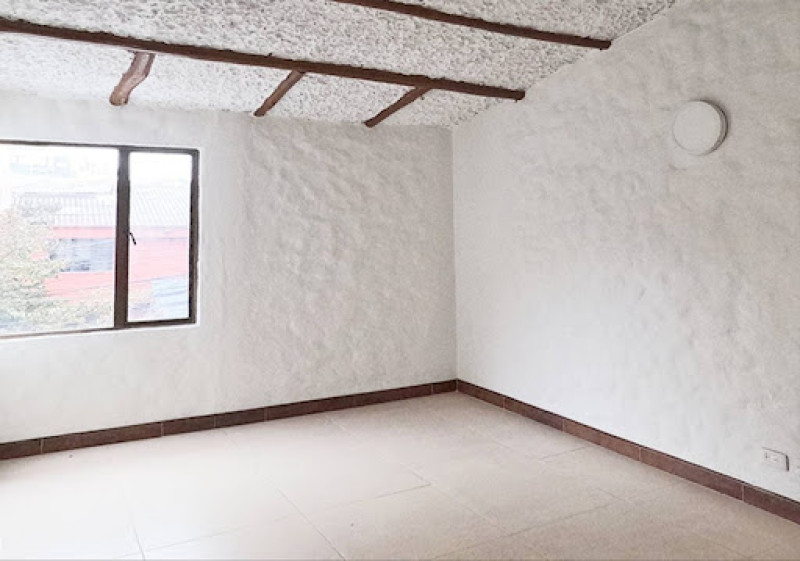 Local En Arriendo - Santa Barbara Oriental, Bogotá