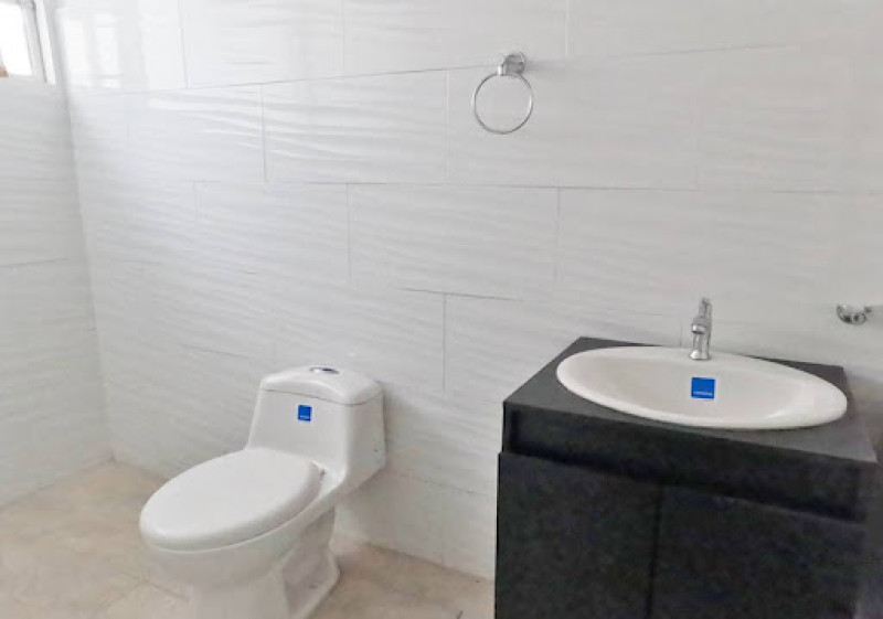 Local En Arriendo - Santa Barbara Oriental, Bogotá