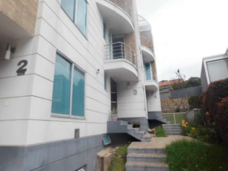 Casa - Apartamento(S) En Arriendo - Sotileza, Bogotá