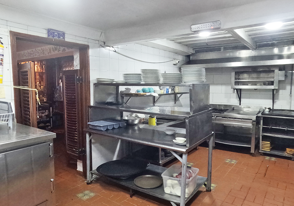 Comercial (Casa Para Comercio) En Arriendo - El Refugio, Bogotá