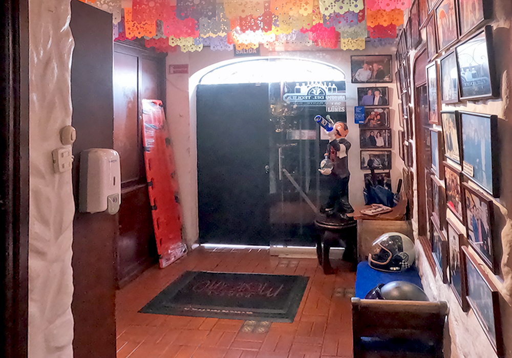 Comercial (Casa Para Comercio) En Arriendo - El Refugio, Bogotá