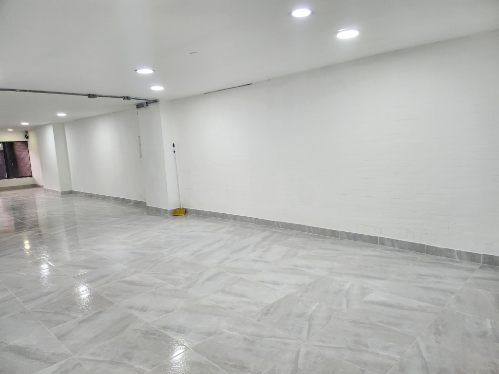 Local En Arriendo - Santa Isabel, Bogotá