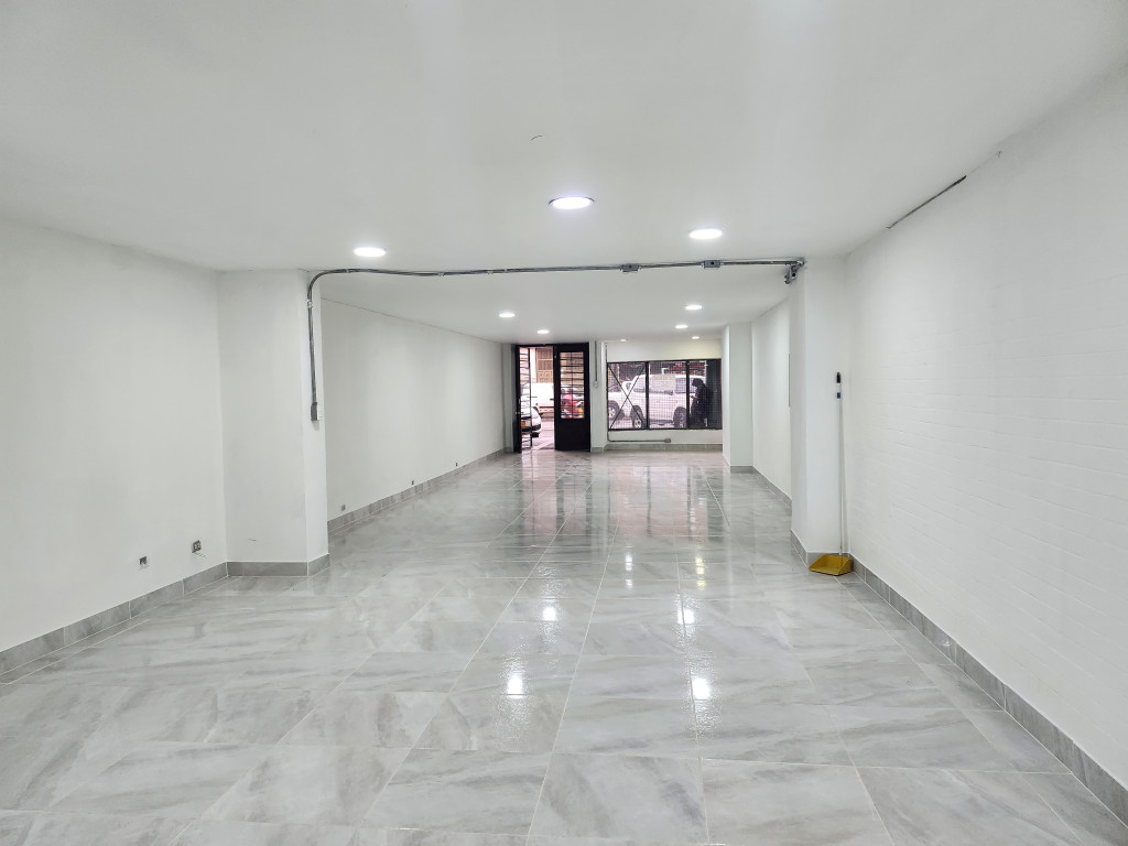 Local En Arriendo - Santa Isabel, Bogotá