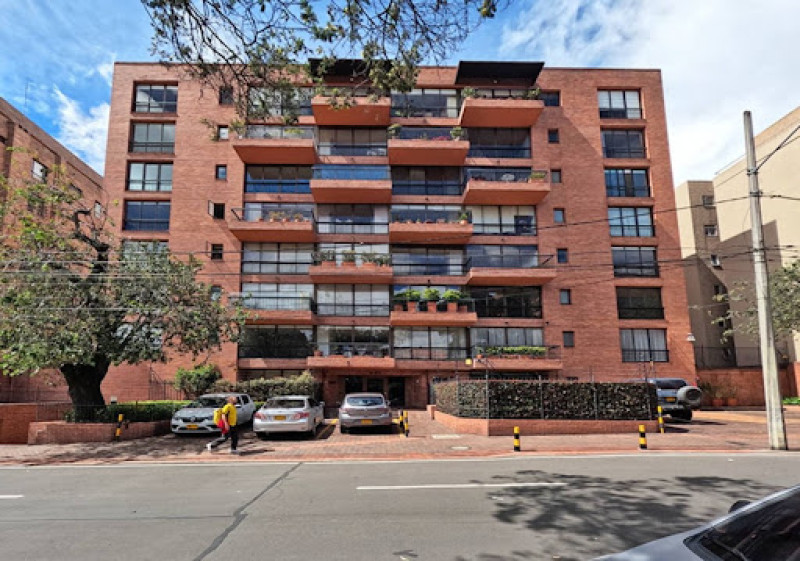 Apartamento En Venta - Los Rosales, Bogotá