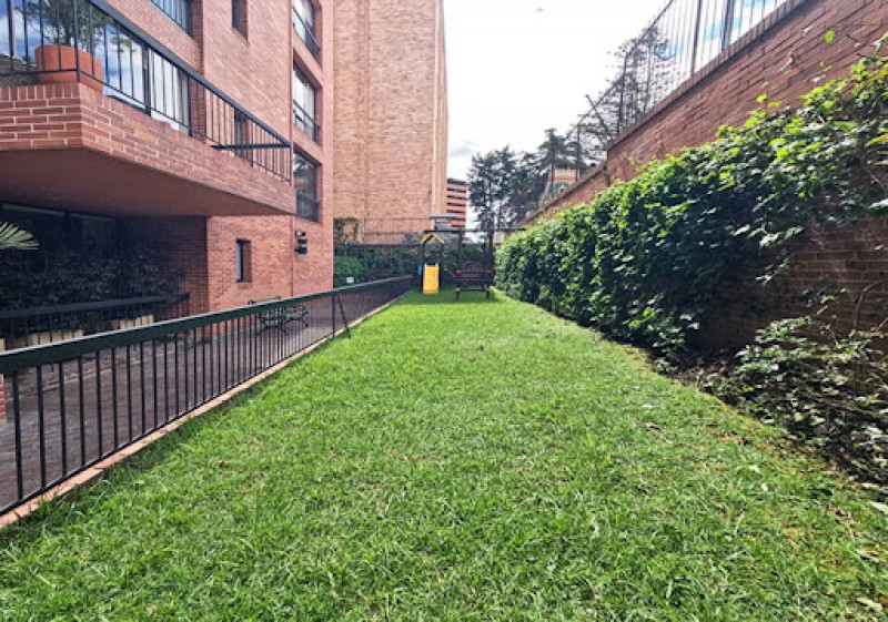 Apartamento En Venta - Los Rosales, Bogotá