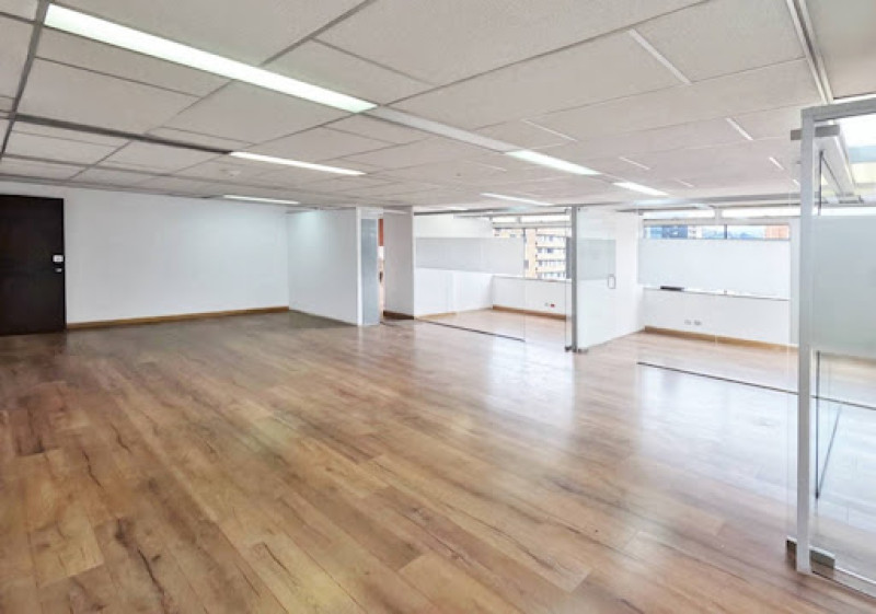 Oficina En Venta - Centro Internacional, Bogotá