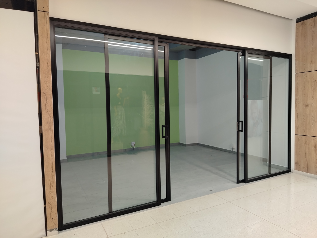 Local En Arriendo - La Calera, La Calera