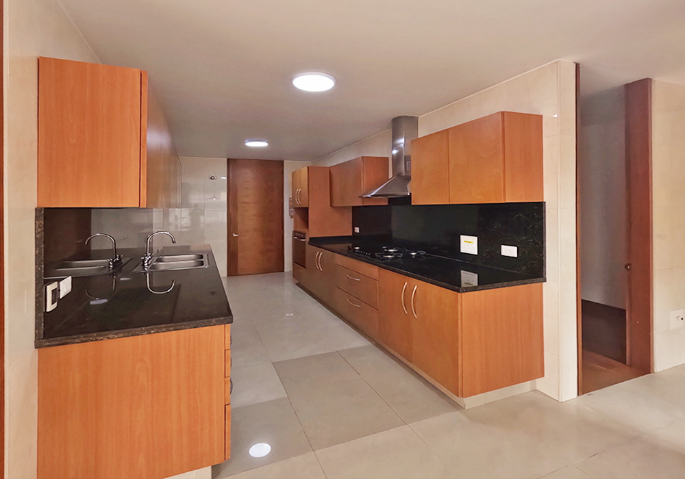 Apartamento En Arriendo - Chico Reservado, Bogotá