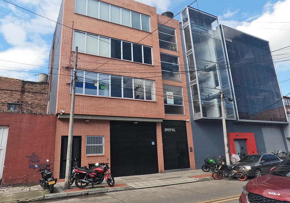 Oficina En Arriendo - La Merced, Bogotá