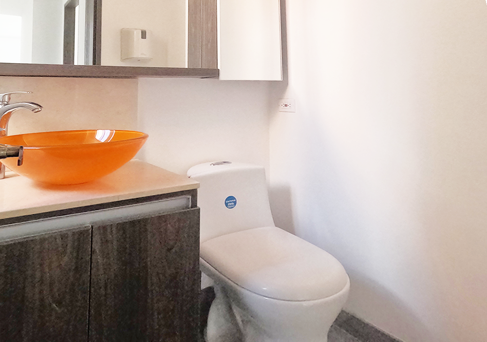 Oficina En Arriendo - La Merced, Bogotá