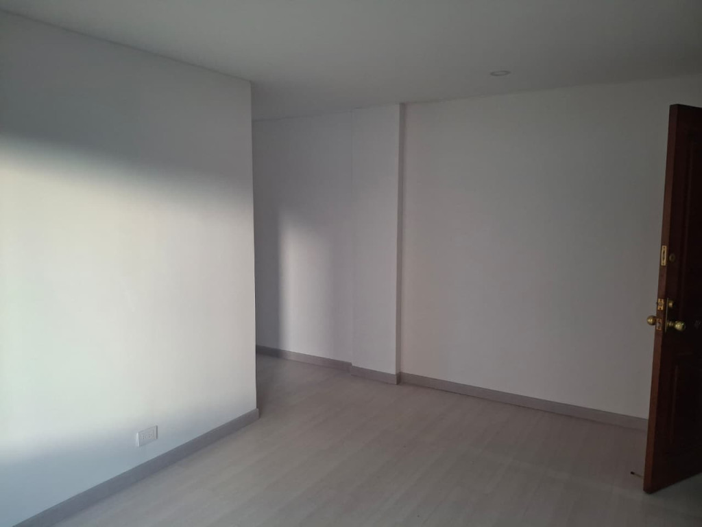 Apartaestudio En Arriendo - Chico Norte, Bogotá