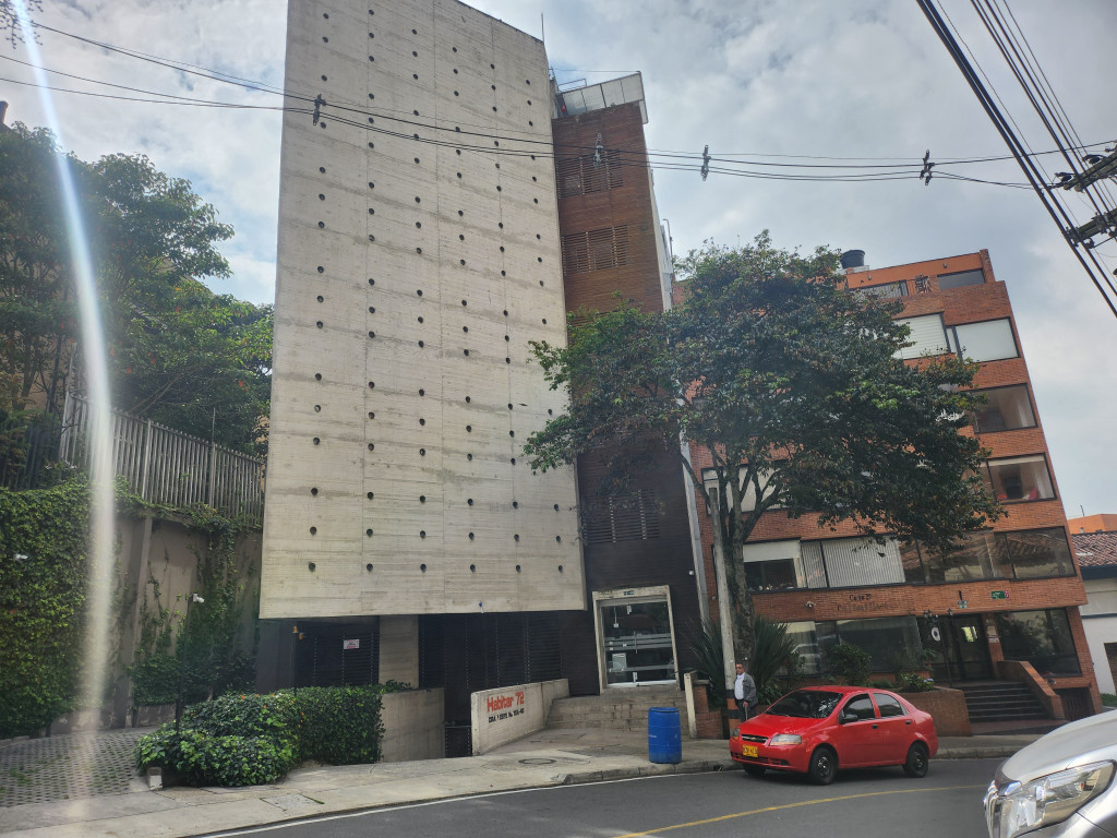 Apartamento En Arriendo - Los Rosales, Bogotá