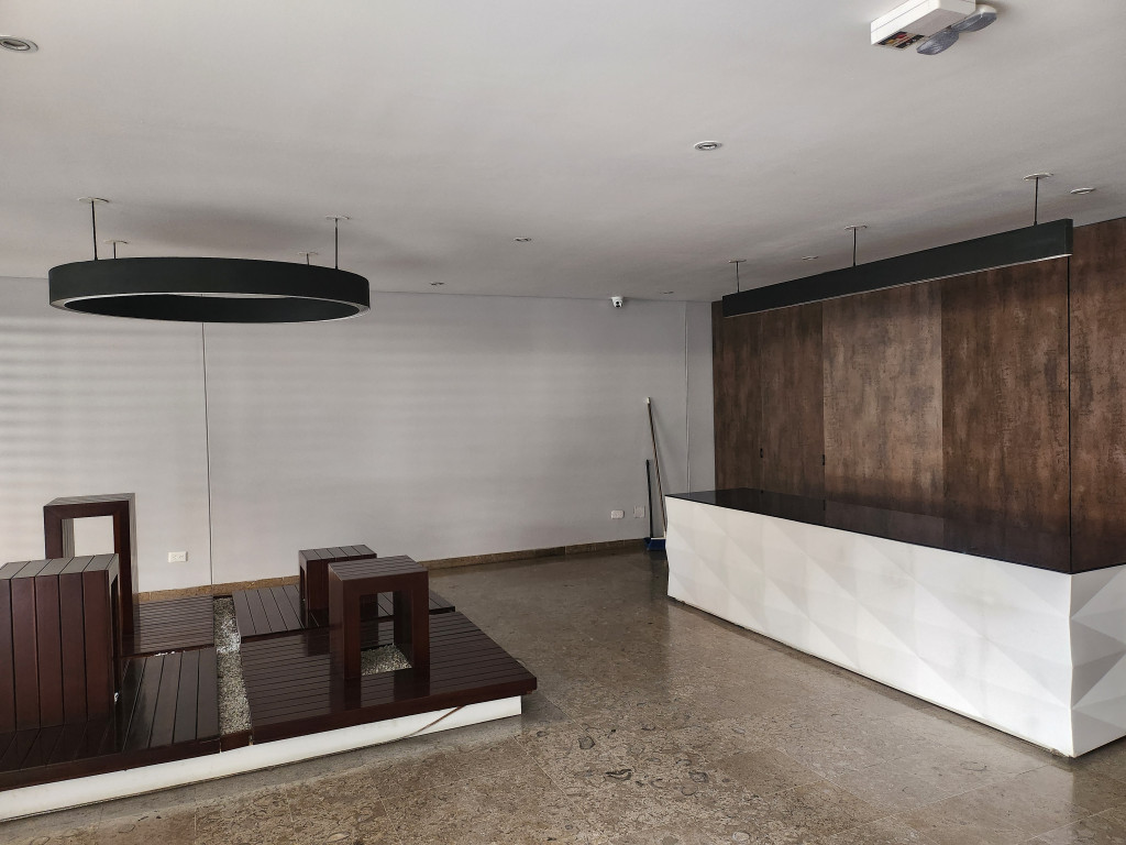Apartamento En Arriendo - Los Rosales, Bogotá