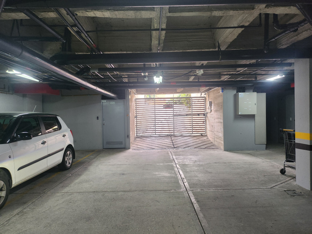 Apartamento En Arriendo - Los Rosales, Bogotá