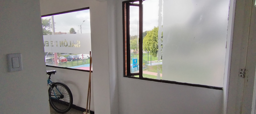 Local En Arriendo - Pablo Vi-Bosa, Bogotá