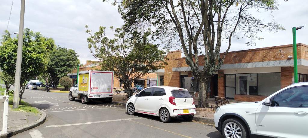 Local En Arriendo - Pablo Vi-Bosa, Bogotá