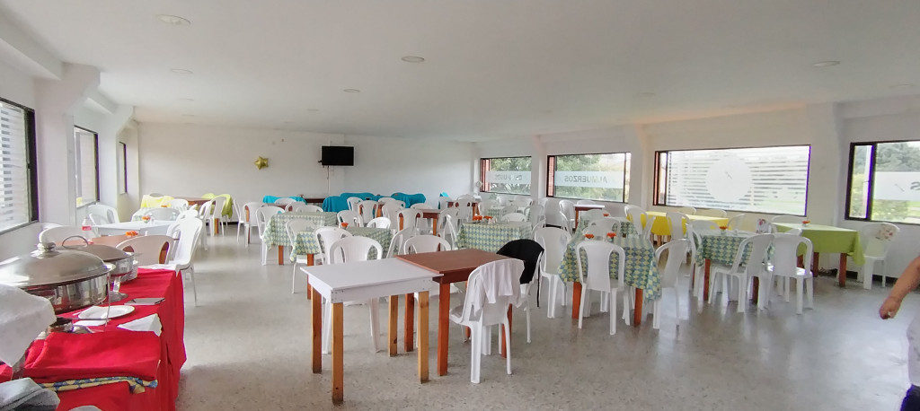 Local En Arriendo - Pablo Vi-Bosa, Bogotá