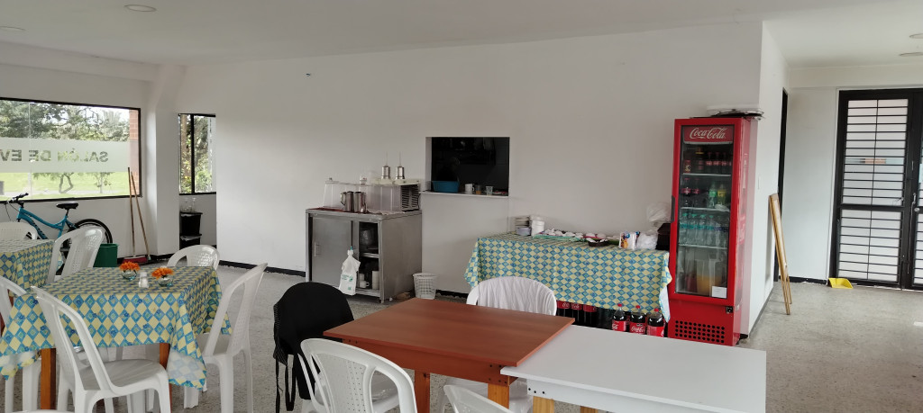 Local En Arriendo - Pablo Vi-Bosa, Bogotá