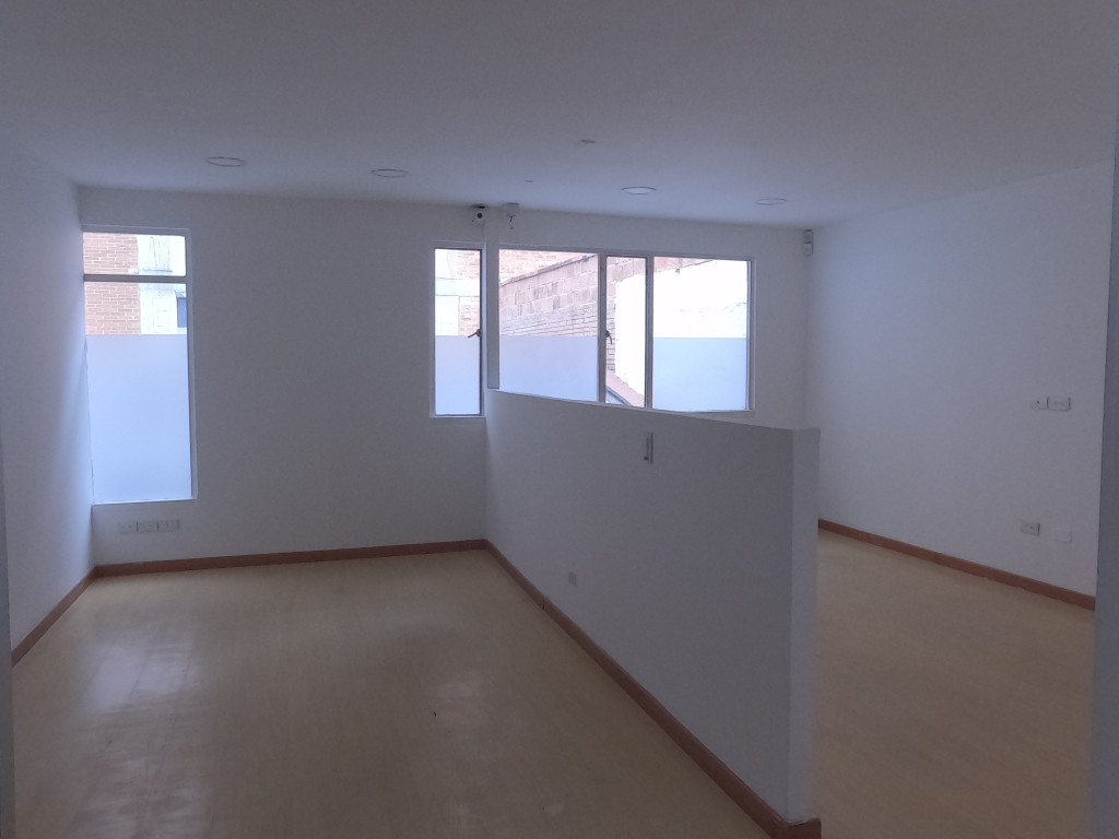 Casa En Arriendo - El Lago, Bogotá