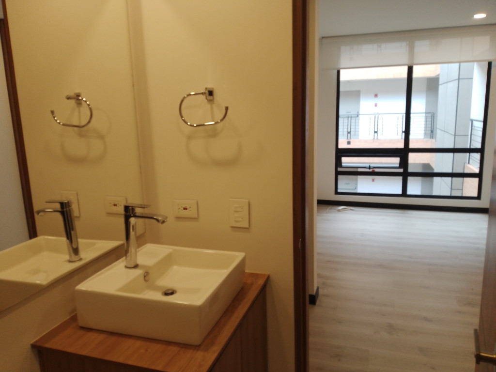 Apartamento En Arriendo - La Calleja-Usaquén, Bogotá