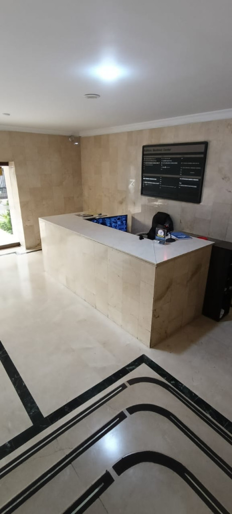 Oficina En Arriendo - El Lago, Bogotá