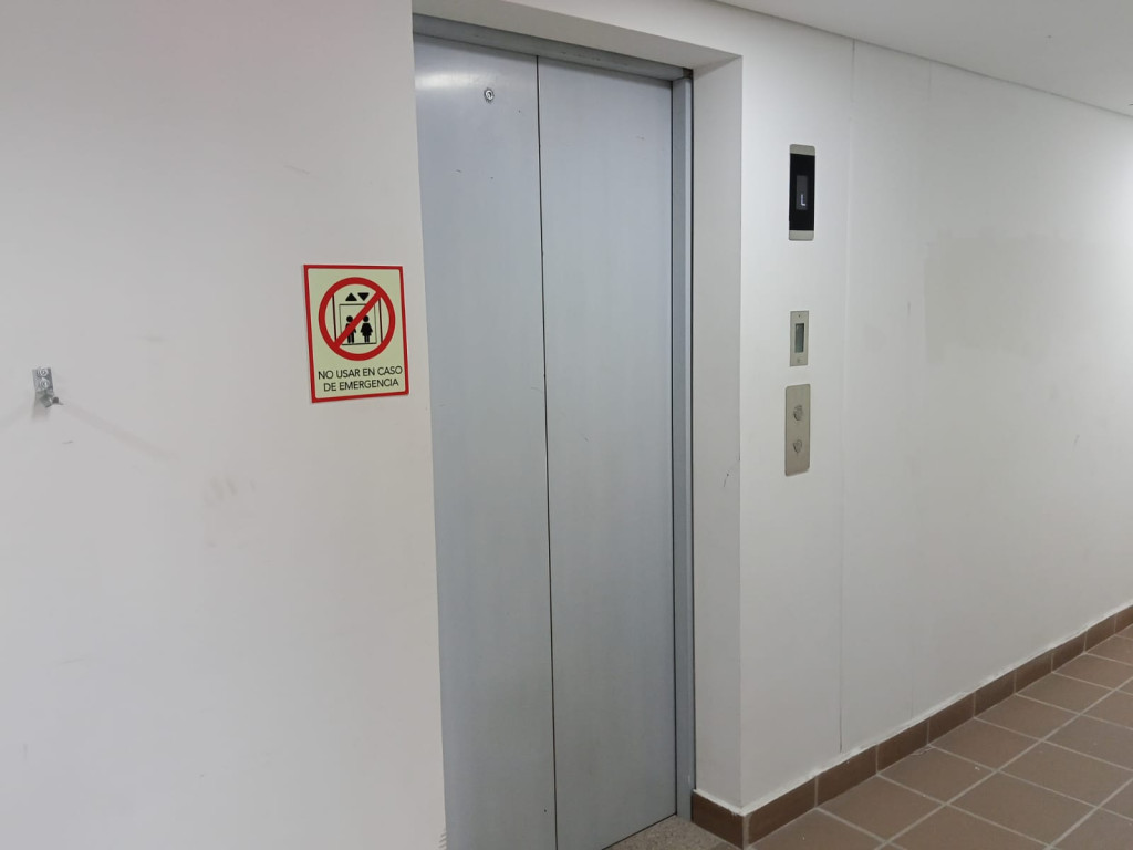 Apartaestudio En Arriendo - La Candelaria, Bogotá