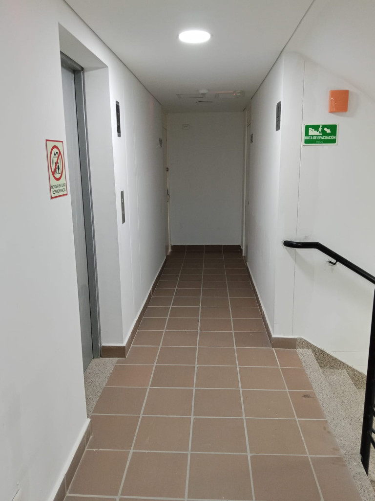 Apartaestudio En Arriendo - La Candelaria, Bogotá