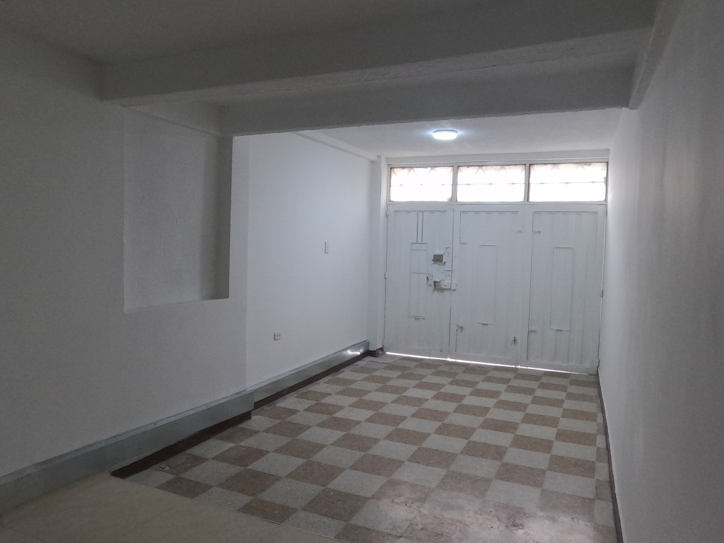 Local En Arriendo - Ciudad Kennedy, Bogotá