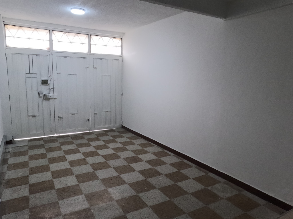 Local En Arriendo - Ciudad Kennedy, Bogotá