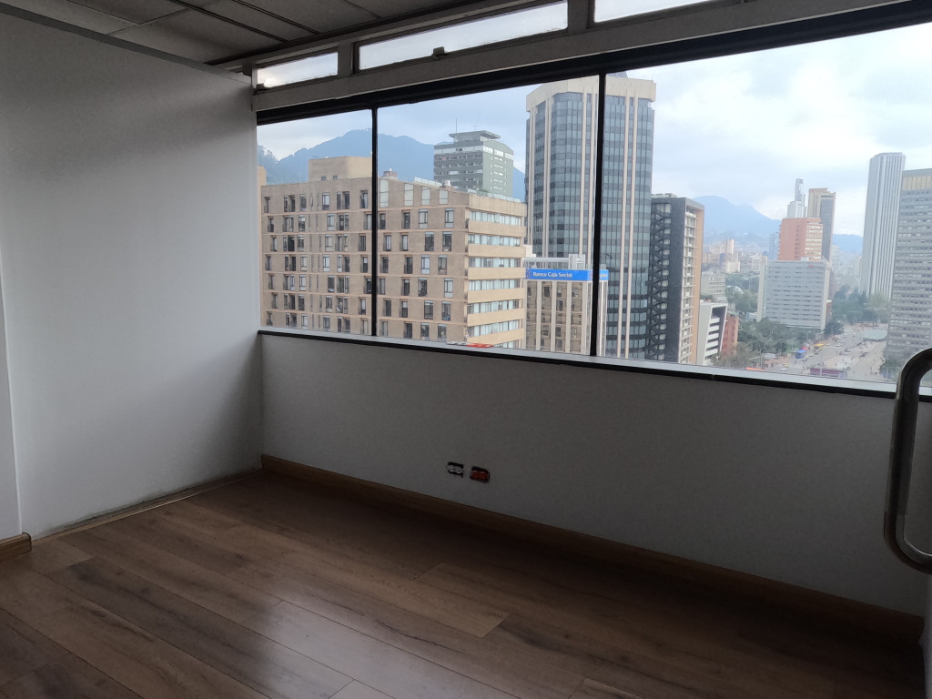 Oficina En Arriendo - Centro Internacional, Bogotá