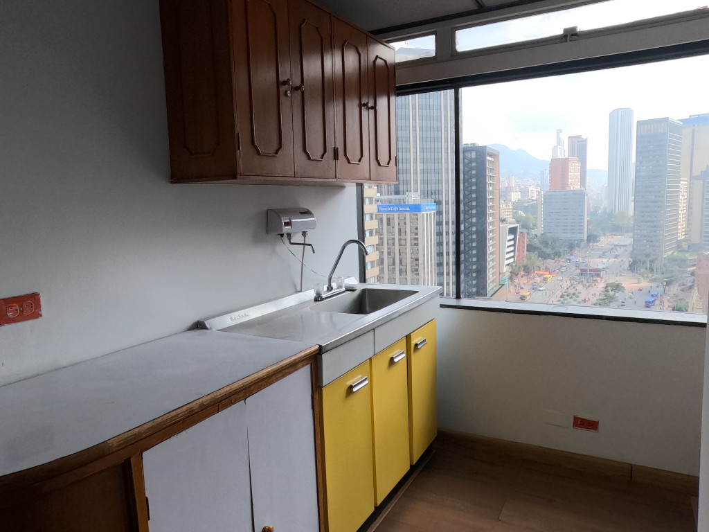 Oficina En Arriendo - Centro Internacional, Bogotá