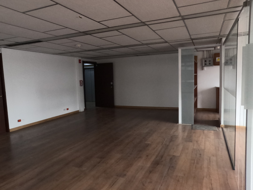 Oficina En Arriendo - Centro Internacional, Bogotá