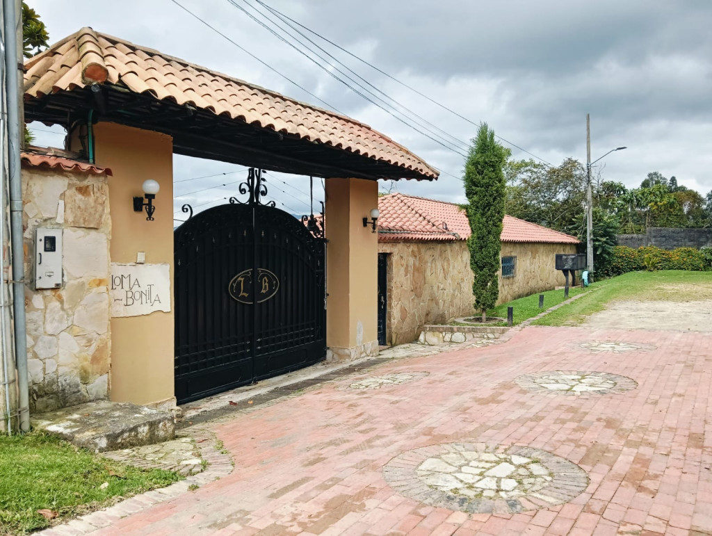 Casa Campestre En Arriendo - La Floresta De La Sabana-Usaquén, Bogotá