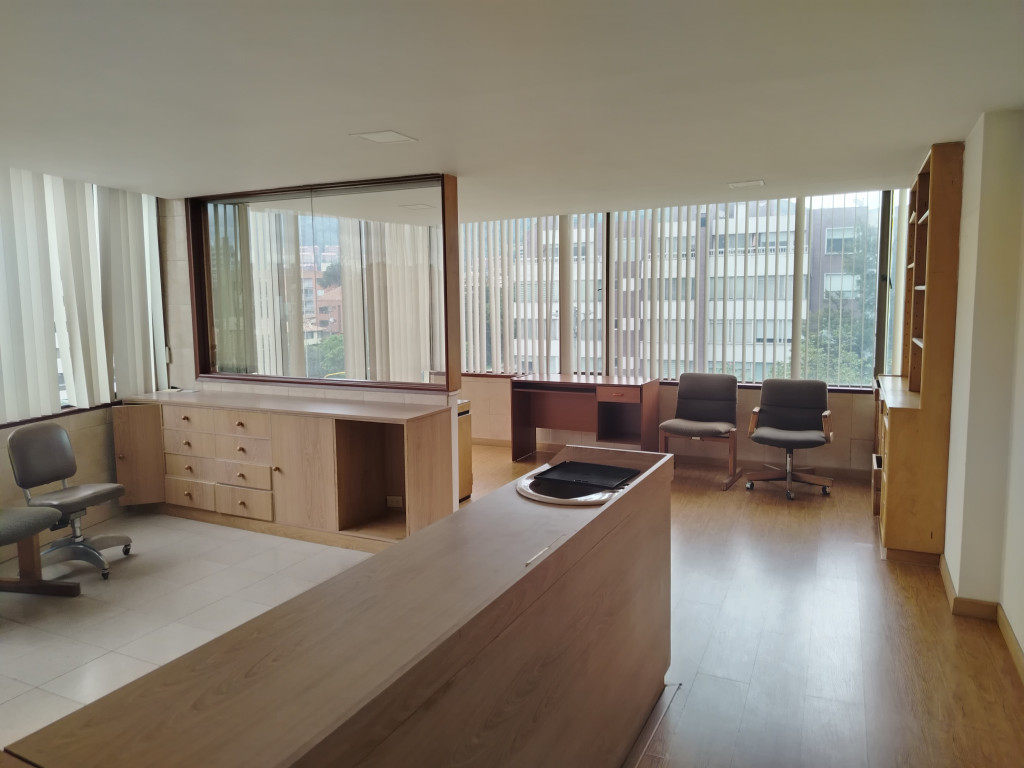 Consultorio En Arriendo - San Patricio-Usaquén, Bogotá