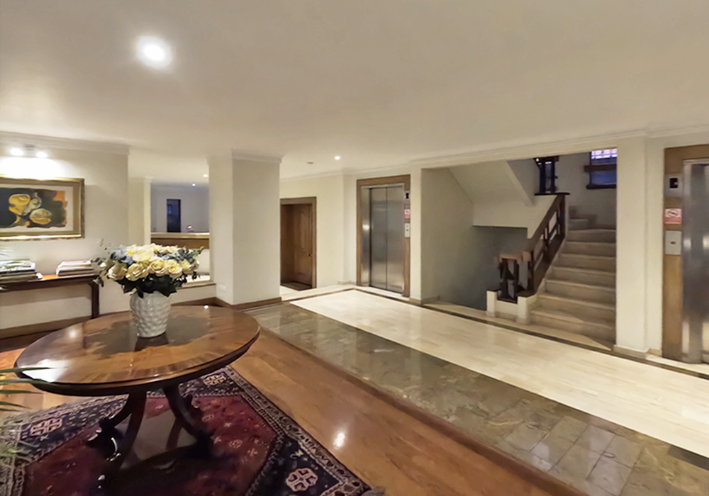 Apartamento En Arriendo - Los Rosales, Bogotá