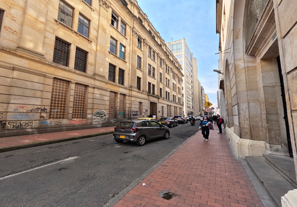 Oficina En Venta - Candelaria, Bogotá