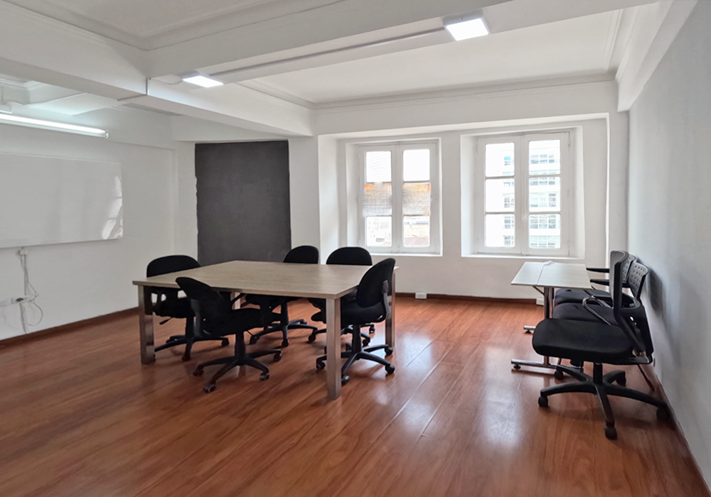 Oficina En Venta - Candelaria, Bogotá