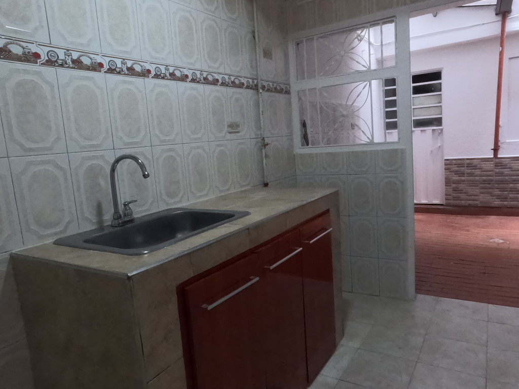 Apartamento En Arriendo - Ciudad Kennedy Central, Bogotá