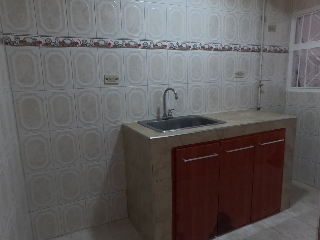 Apartamento En Arriendo - Ciudad Kennedy Central, Bogotá