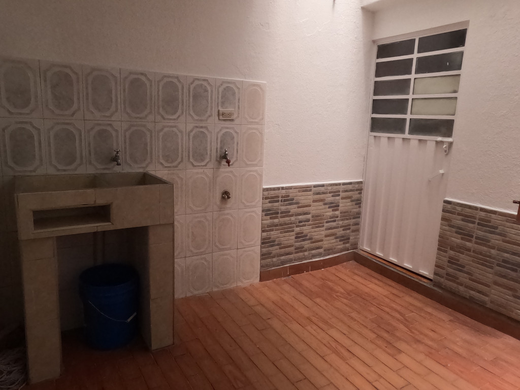 Apartamento En Arriendo - Ciudad Kennedy Central, Bogotá