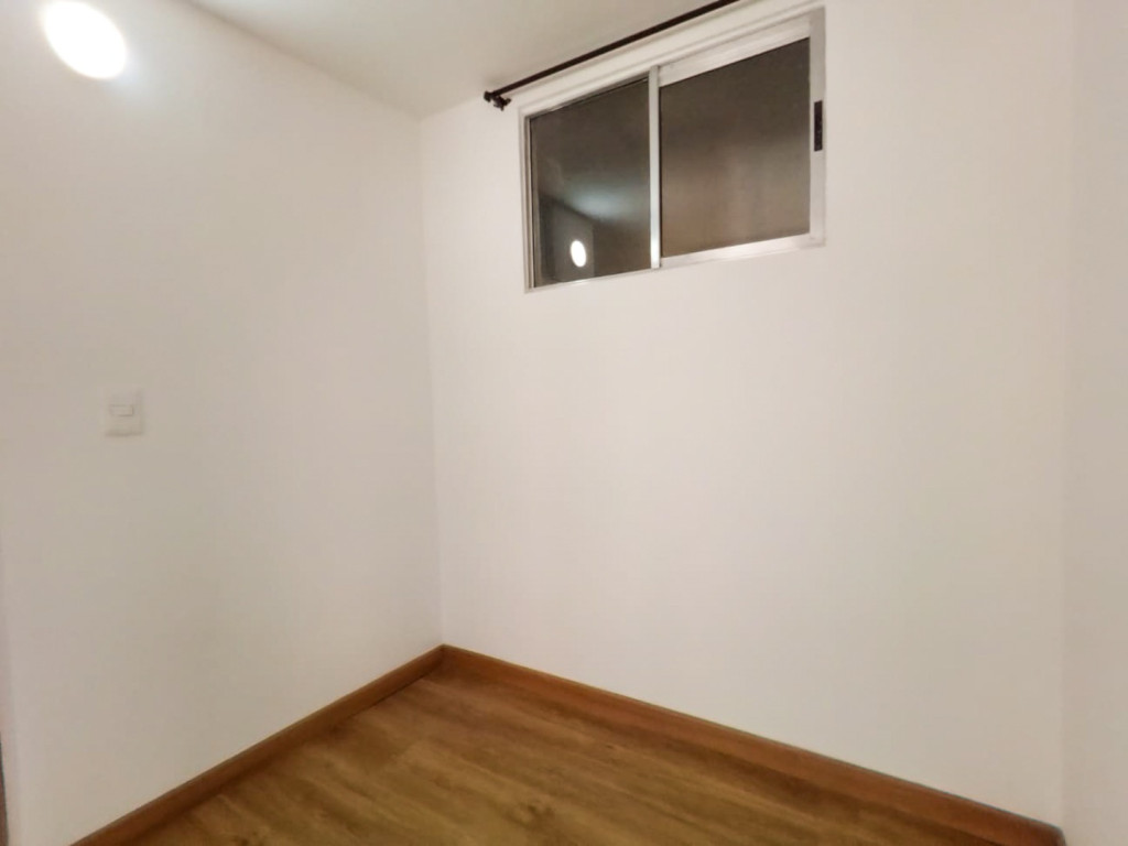 Apartamento En Arriendo - La Prosperidad, Madrid