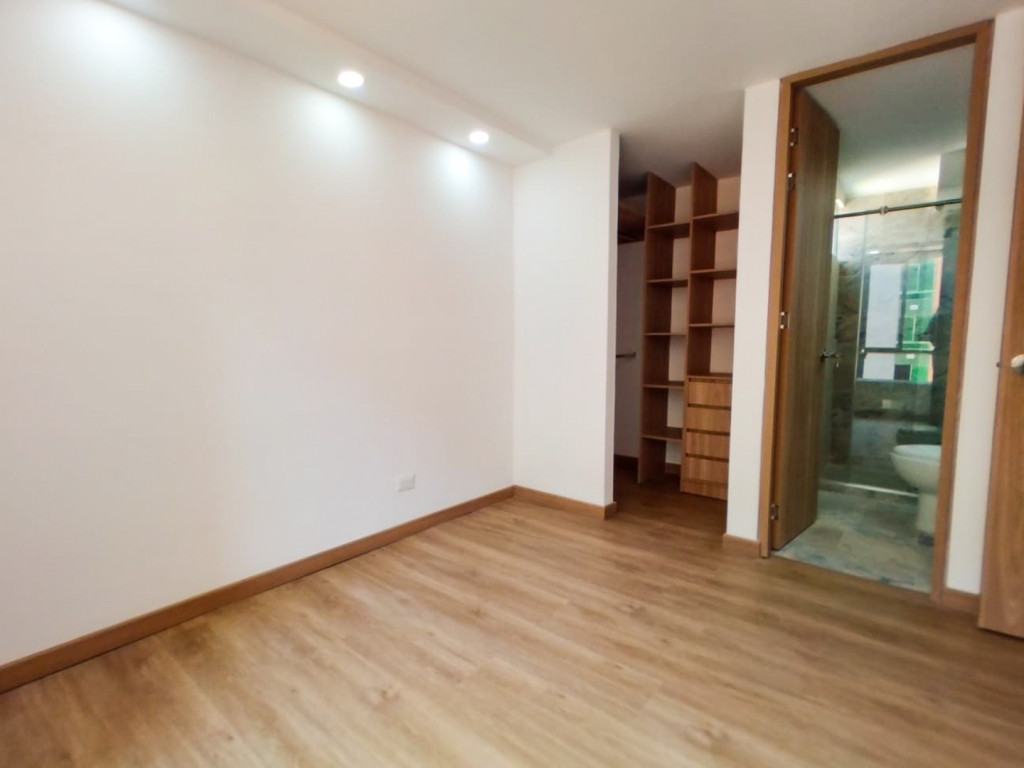 Apartamento En Arriendo - La Prosperidad, Madrid