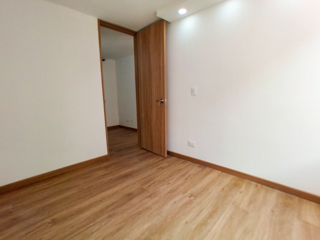 Apartamento En Arriendo - La Prosperidad, Madrid
